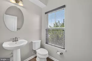 3210 Tribune Ct, Hyattsville, MD 20782 - Photo 15