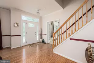 5011 Patuxent Riding Ln, Bowie, MD 20715 - Photo 3