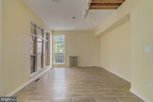 1004 Pembridge Ct, Bowie, MD 20716 - Photo 5