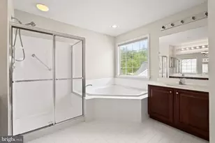 12310 Houndwood Way, Bowie, MD 20720 - Photo 29