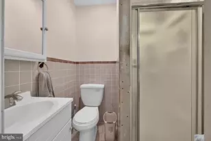 5406 Spring Ln, Hyattsville, MD 20781 - Photo 13