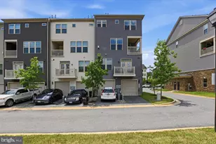 10102 Dorsey Ln, Lanham, MD 20706 - Photo 29