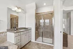 10102 Dorsey Ln, Lanham, MD 20706 - Photo 19