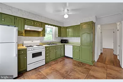 8702 50th Place, College Park, MD 20740 - Photo 9