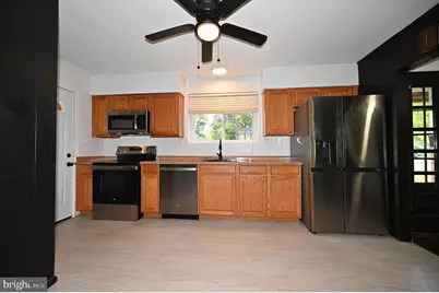 2509 Eliot Place, Temple Hills, MD 20748 - Photo 11