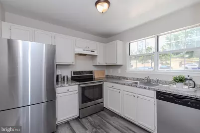 1319 Upcot Court, Capitol Heights, MD 20743 - Photo 7