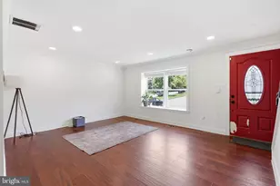 703 Green Willow Pl, Landover, MD 20785 - Photo 7