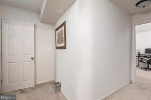 8202 Greenspire Terrace, Hyattsville, MD 20783 - Photo 17