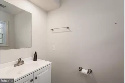 8202 Greenspire Terrace, Hyattsville, MD 20783 - Photo 9