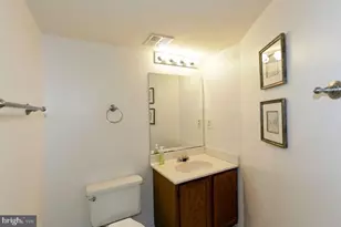 7818 Cloister Pl, Greenbelt, MD 20770 - Photo 7