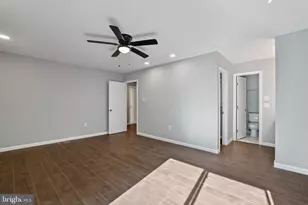 37 Lakeside Dr, Greenbelt, MD 20770 - Photo 7