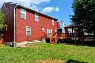8106 Maxfield Dr, Clinton, MD 20735 - Photo 11