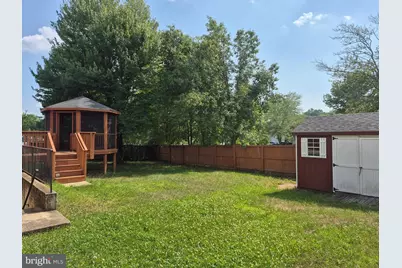 8106 Maxfield Drive, Clinton, MD 20735 - Photo 9