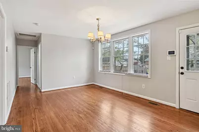 5608 Eastwood Court, Clinton, MD 20735 - Photo 7