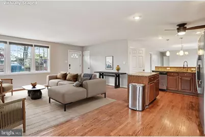 5608 Eastwood Court, Clinton, MD 20735 - Photo 3