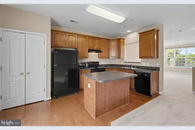 4332 Telfair Boulevard #334, Suitland, MD 20746 - Photo 9