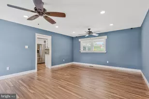 3907 Croydon Ln, Bowie, MD 20715 - Photo 15