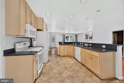 5611 Park Drive, Bowie, MD 20715 - Photo 15