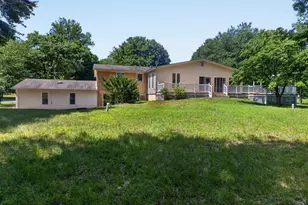 5611 Park Dr, Bowie, MD 20715 - Photo 47