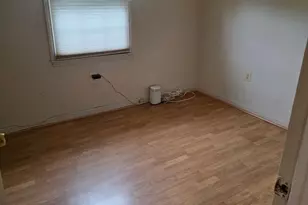 2200 Oaktree Ln, Temple Hills, MD 20748 - Photo 27