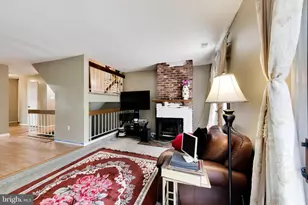 7035 Woodstream Ln, Lanham, MD 20706 - Photo 9