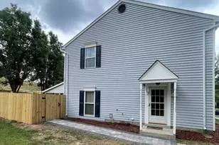 2745 Red Oak Ln, Glenarden, MD 20706 - Photo 3