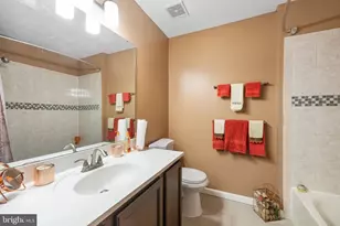 12807 Town Center Way, Upper Marlboro, MD 20772 - Photo 17