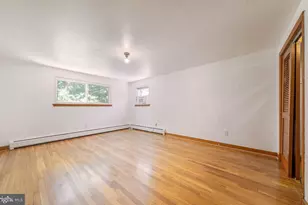 18 Lakeside Dr, Greenbelt, MD 20770 - Photo 49