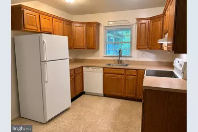 2207 Hyson Place, Bowie, MD 20716 - Photo 5