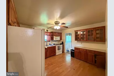 4504 Sprucewood Court, Temple Hills, MD 20748 - Photo 5