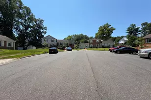 4504 Sprucewood Ct, Temple Hills, MD 20748 - Photo 35