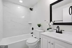 1801 Dutch Village Dr, Landover, MD 20785 - Photo 15