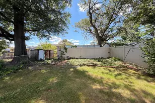 800 Booker Dr, Capitol Heights, MD 20743 - Photo 11