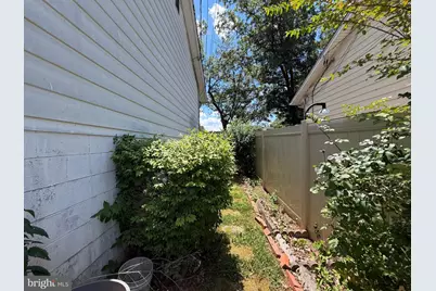 800 Booker Drive, Capitol Heights, MD 20743 - Photo 7