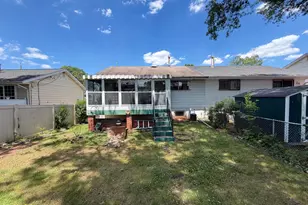 800 Booker Dr, Capitol Heights, MD 20743 - Photo 9