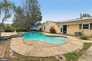 15751 Pointer Ridge Dr, Bowie, MD 20716 - Photo 43