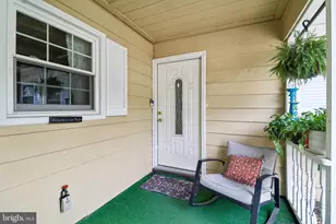 15751 Pointer Ridge Dr, Bowie, MD 20716 - Photo 5