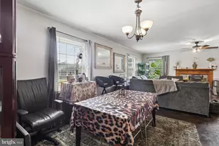 15751 Pointer Ridge Dr, Bowie, MD 20716 - Photo 17