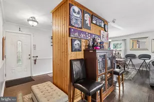 15751 Pointer Ridge Dr, Bowie, MD 20716 - Photo 9