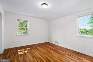 7202 Good Luck Rd, Lanham, MD 20706 - Photo 21