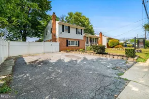 7202 Good Luck Rd, Lanham, MD 20706 - Photo 51