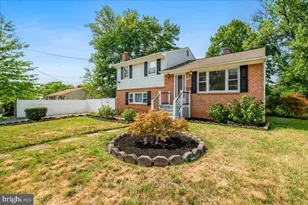 7202 Good Luck Rd, Lanham, MD 20706 - Photo 53