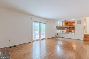 3929 Sunflower Cir, Bowie, MD 20721 - Photo 11