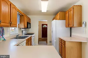 6011 Berwyn Rd, College Park, MD 20740 - Photo 17