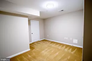 15627 Gillmore Greens Ct, Brandywine, MD 20613 - Photo 17