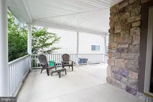 15627 Gillmore Greens Ct, Brandywine, MD 20613 - Photo 5