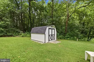 5121 S South Barnaby Rd, Temple Hills, MD 20748 - Photo 31