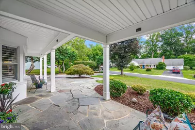 12127 Long Ridge Lane, Bowie, MD 20715 - Photo 5