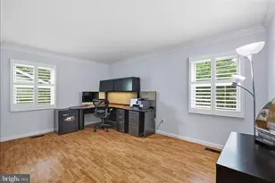 12127 Long Ridge Ln, Bowie, MD 20715 - Photo 23