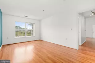 6640 Lake Park Dr, Greenbelt, MD 20770 - Photo 23